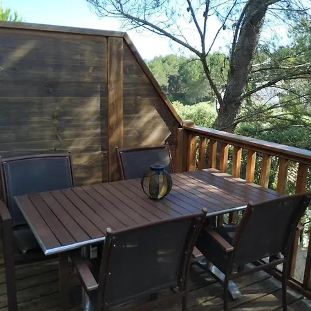 Les Coteaux B10 Holiday home *